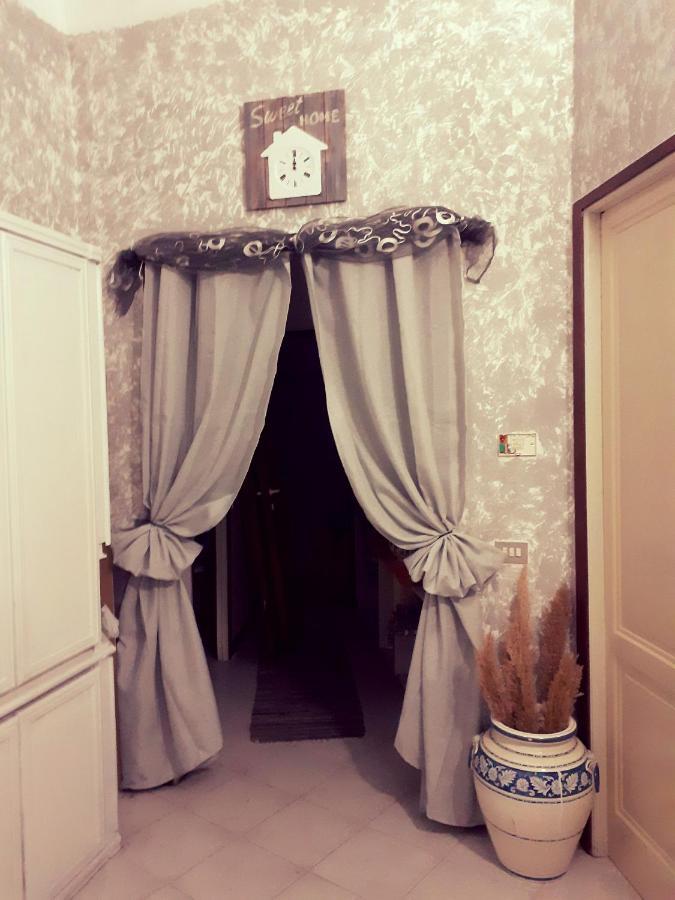 La Maison Des Caprices_ La Spezia _Stazione_5Terre Εξωτερικό φωτογραφία